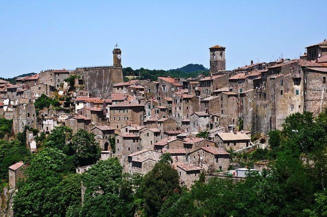 Viaggio in Maremma: Sorano un gioiello di tufo